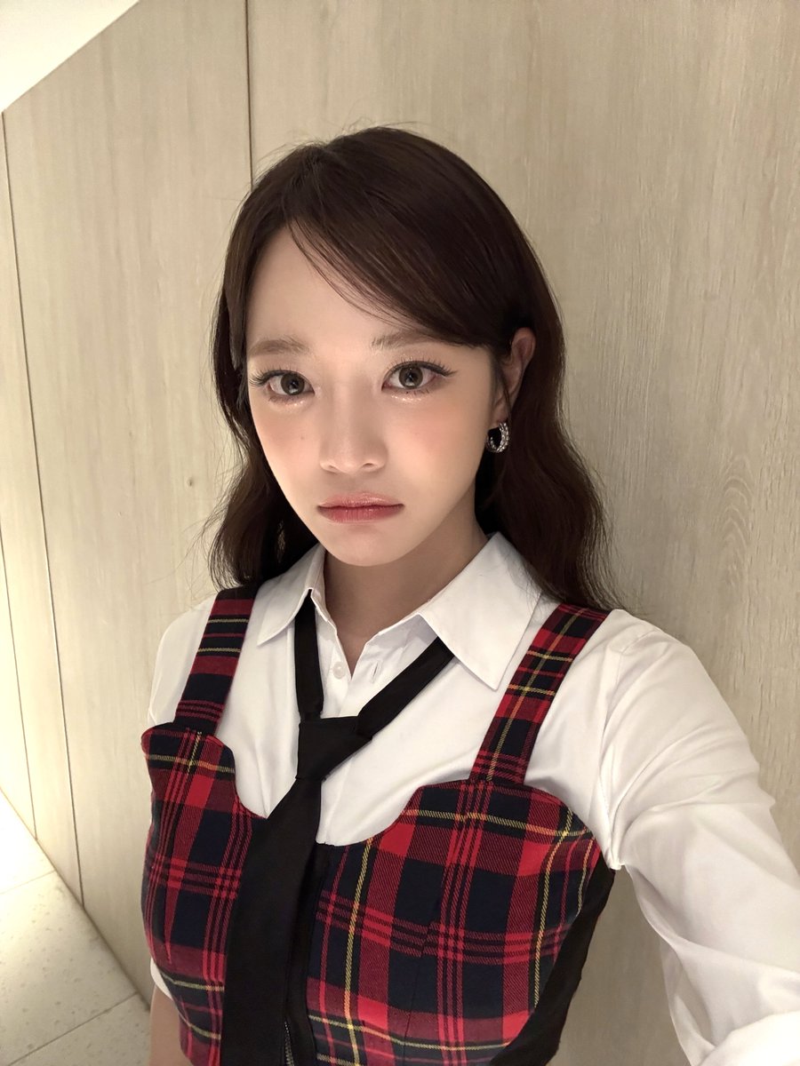 김세정 KIM SEJEONG tweet media