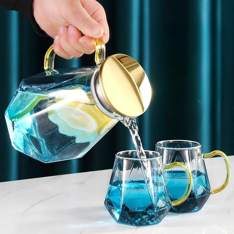 Mtindohome's tweet image. Geometric Glass Pitcher + 2 Cups
A premium, modern drinkware set perfect for juice, cocktails, infused water, and elegant serving.
Price: 185,000 UGX
mtindohome.com
Call/WhatsApp: +256775307070 | +256744307070
#GlassPitcher #DrinkwareSet #HomeEssentials