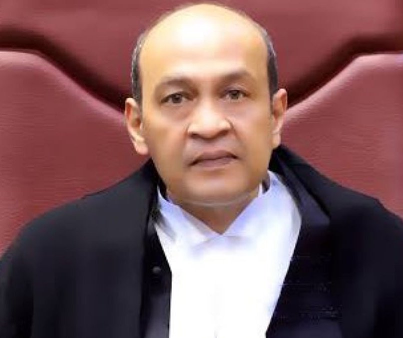 Oye NCERT, there is no corruption in indian judiciary. Understand ? You better understand 😠