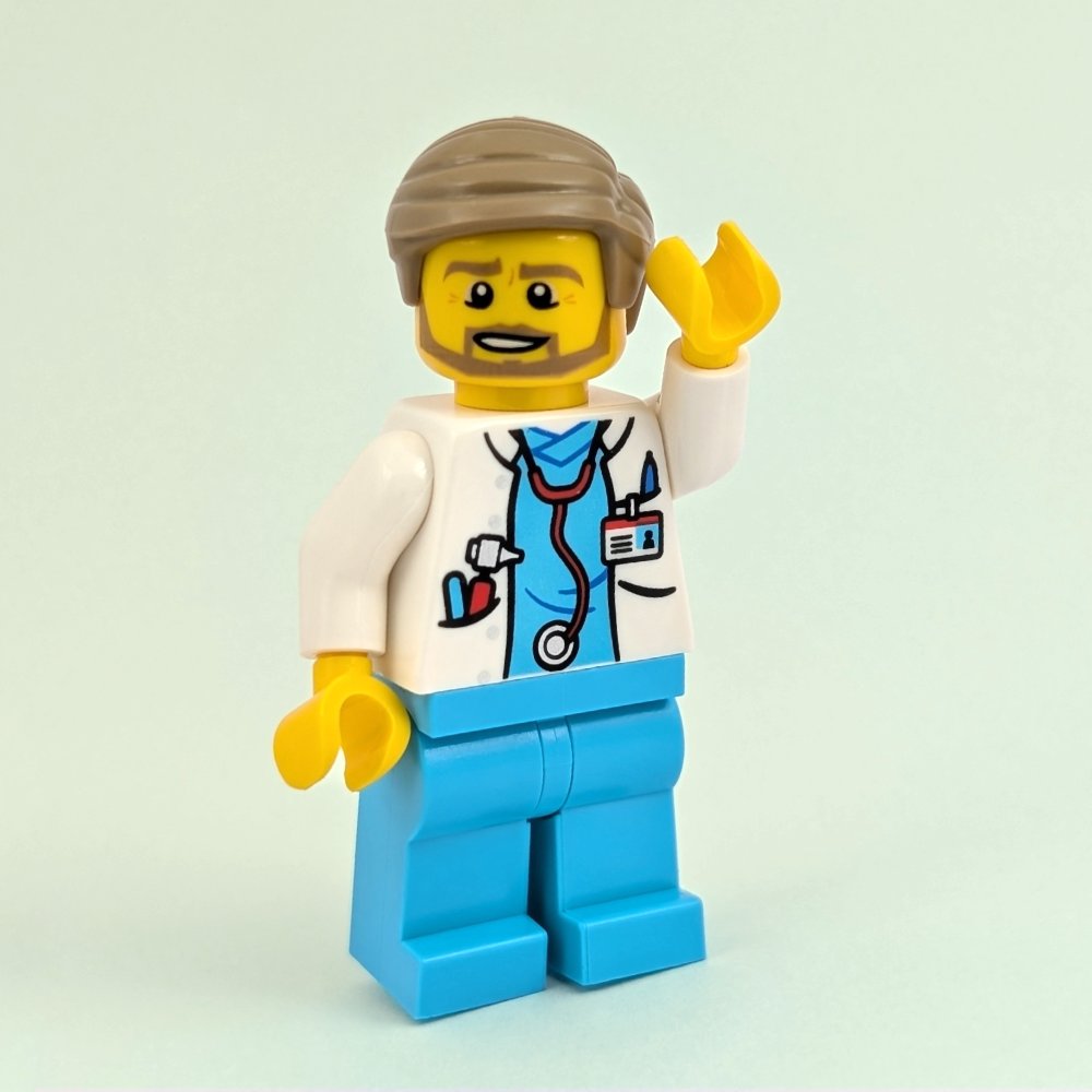 On call and ready for action 🩺

Perfect for healthcare heroes, students, or city builders alike!

#LEGO #CITY #Minifigure #RealLifeHeroes #AdultsWelcome #legomoc #legominifigures #legocity #customlego 

ebay.us/m/P6mkfU