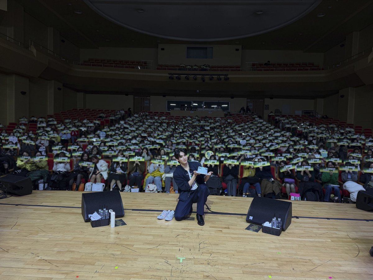 SF9_FANCLUB's tweet photo. [📸] 2026 SF9 YOO TAE YANG FANMEETING <THE ROOM : 함께>

#SF9 #에스에프나인 #유태양 #YOOTAEYANG #THEROOM_함께 https://t.co/gJBfLj7bMH