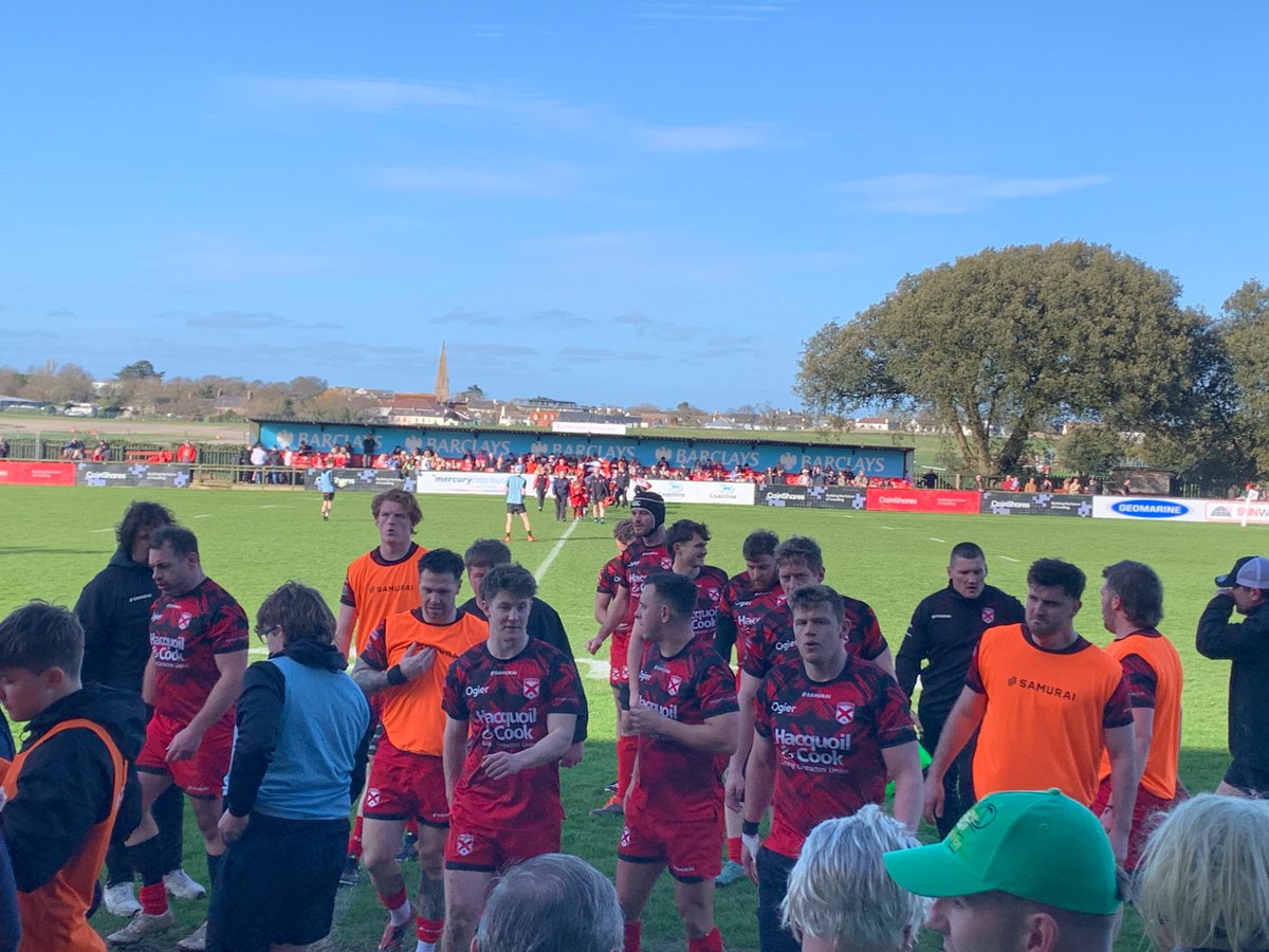JerseyRFC's tweet image. Just about ready here at @CoinSharesCo Pk 👍🇯🇪👊 #LetsDoThis