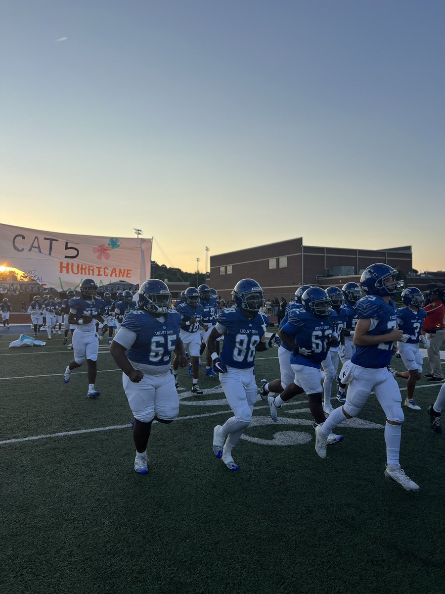 Lisa Pearce tweet media