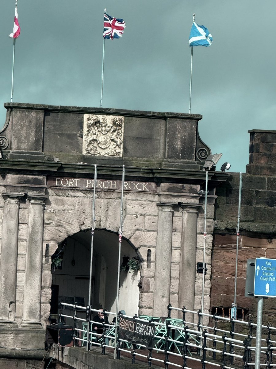 adamsuperjuiced's tweet photo. Love the new @DreamMachineHQ album #fortperchrock οΏΌοΏΌοΏΌοΏΌοΏΌThis not far from my home so thought would share a few pictures. Now every time l drive past l think π of the lads and play the music οΏΌοΏΌπ΅πΈπΉπ₯ https://t.co/XsboMr0wQd