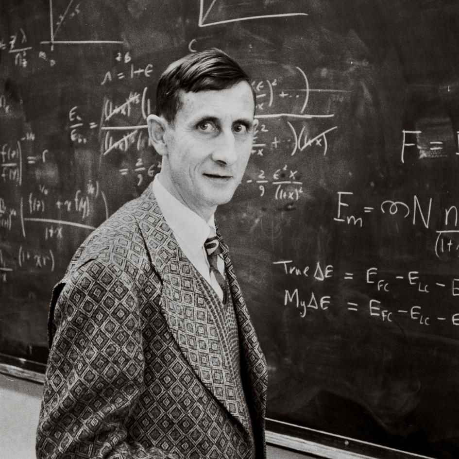 respectsapp's tweet photo. Respects to Freeman Dyson, who died on this day (28th February) in 2020. Freeman was a physicist and mathematician renowned in the fields of quantum field theory, astrophysics and nuclear physics, who became professor emeritus at the Princeton Institute of Advanced Studies. https://t.co/KaCxjnMWMM