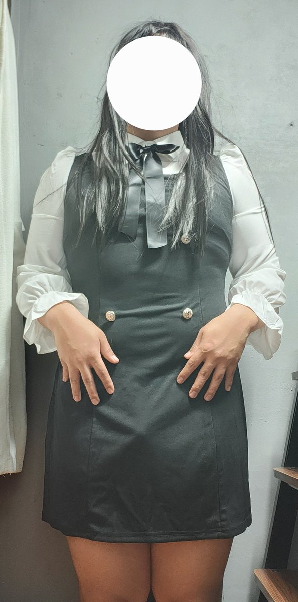 Dkndd845110's tweet photo. 첫 여장 https://t.co/nbjmnUH8Q7
