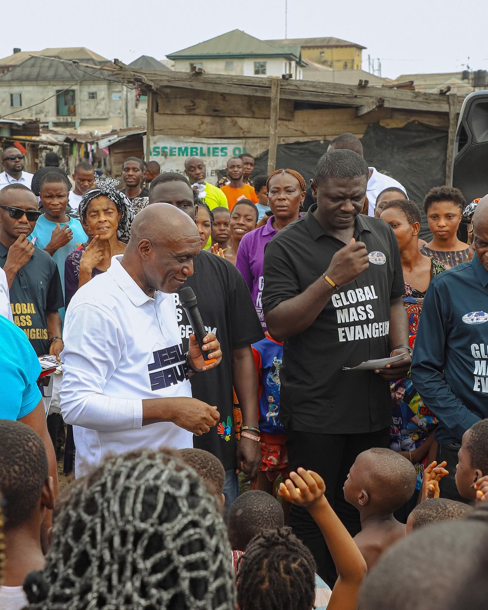 smhosglobal's tweet photo. Excerpt from today's Global Mass Evangelism!
#SMHOS #marchwosr #GME https://t.co/7w2zGbqt3H