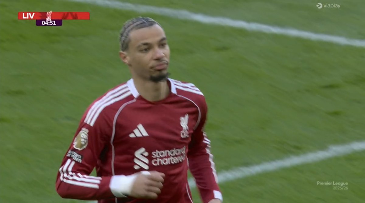 The Touchline | 𝐓 tweet media