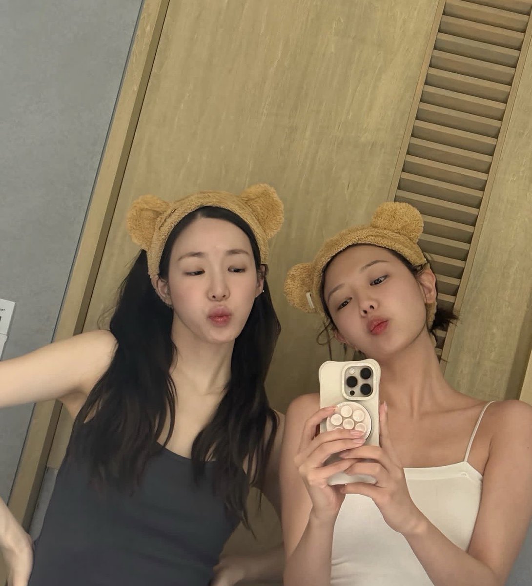 ซูยองกับทิฟฟานี่สนิทกันมากเลย