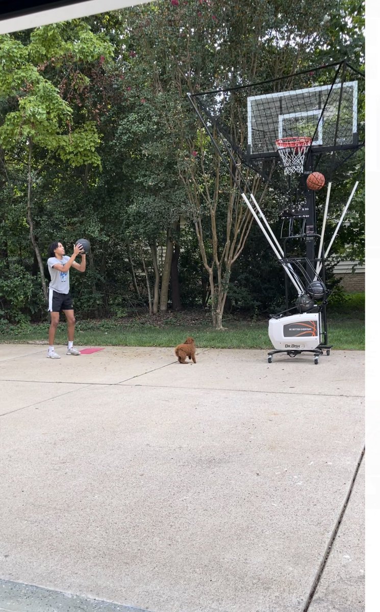 DemetriaJenni10's tweet image. From the driveway to national TV.
Game Day. 12:30PM. Home vs Fordham. Live on USA Network.
Same hunger. Same confidence. Same #0.
Zero is my hero — always. ❤️🏀
#BoyMom #SportsMom #VCUHoops #OnUSA #ZeroIsMyHero