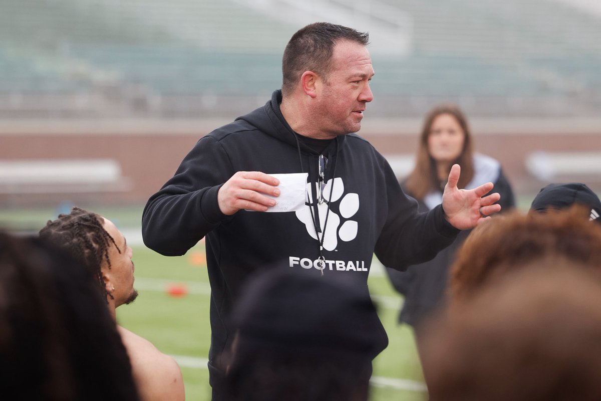 Ohio Football tweet media