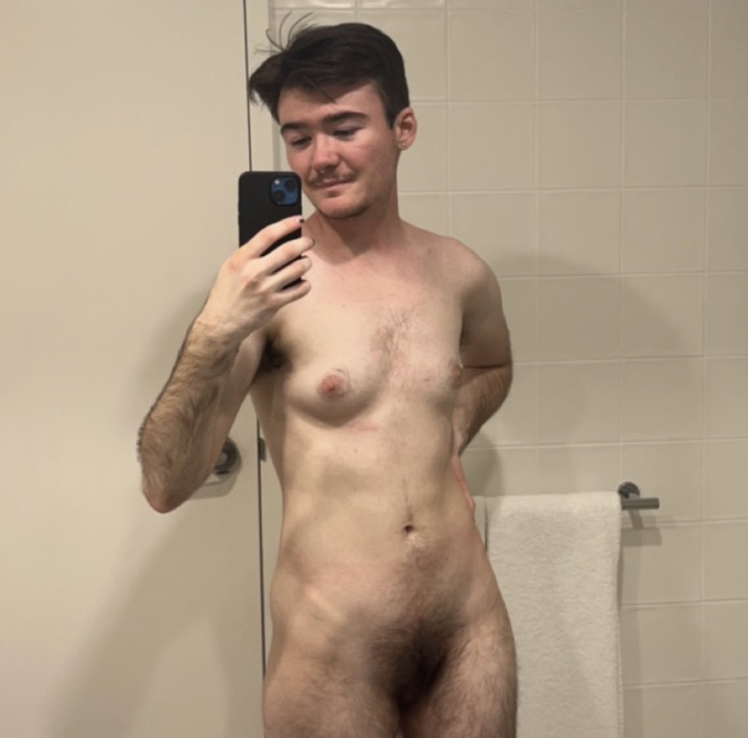 sydneyy_marsh's tweet photo. Then vs Now! My body has changed so much in the 6 months I’ve been off T! Can’t wait to see what my future holds and continue to share my re-feminisation journey back to womanhood! https://t.co/fHCWLjeI3d