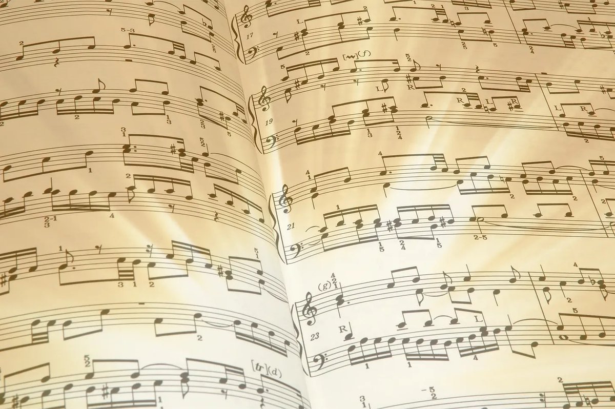 RGAPMobileLive's tweet photo. @RPHS_Panthers10 @OrchestraPoint @VigilantFox 🎻🎹 #MozartEffect 🎹🎻: This statement resonated w/me… classical music weaves together rapid passages, slow sections, and shifts from whisper-soft to megaphone-loud—all intricately connected within a single composition. @RPHS_Panthers10 @OrchestraPoint Thanks @VigilantFox. https://t.co/iZYyEhffFm