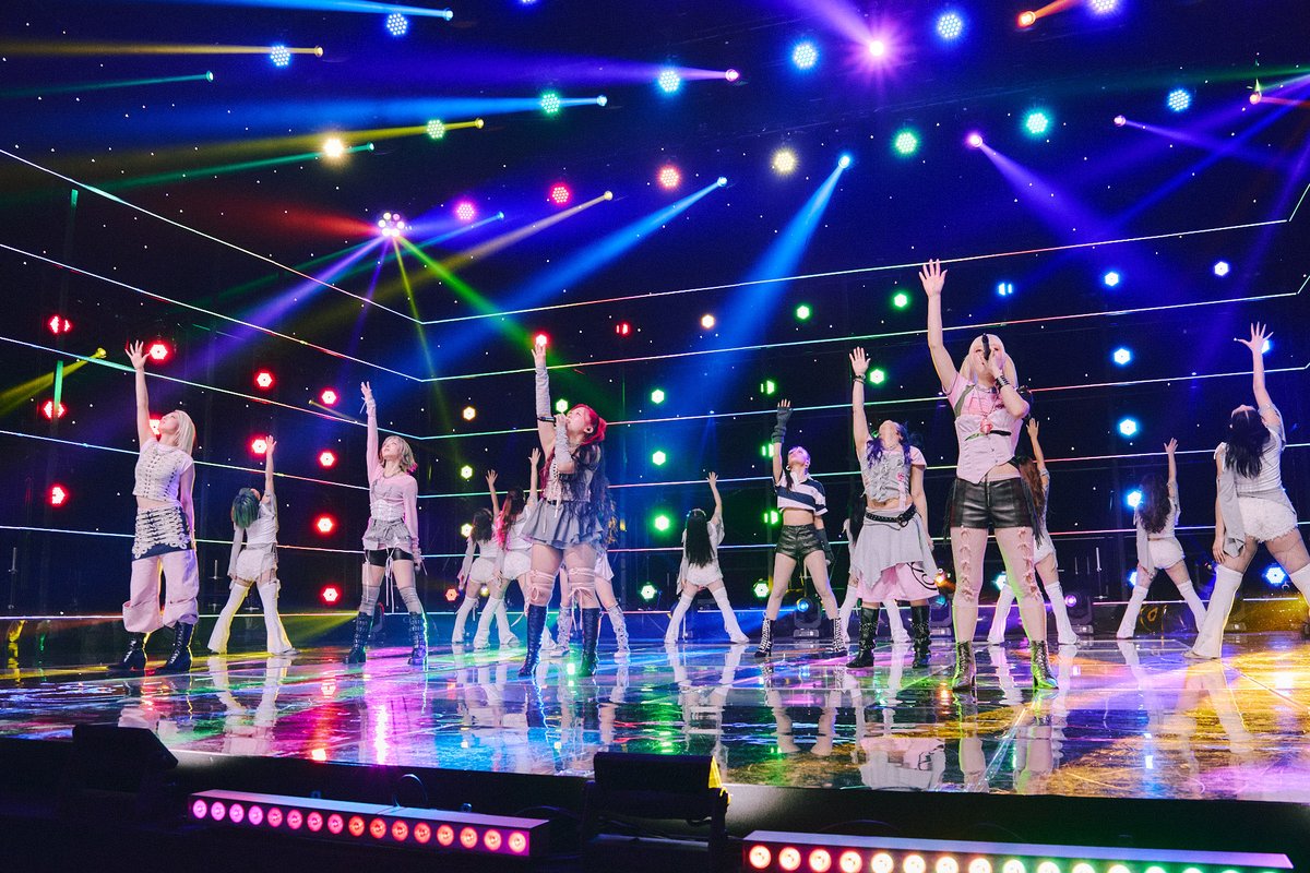 bettyharuka's tweet image. 2026.02.28

【with MUSIC】日本テレビ📺

🌹HANA🌹san
『Cold Night』  
ダンサーとして出演させていただきました
🩵🤍🩶

ありがとうございました！！

#HANA
#ColdNight
#withMUSIC