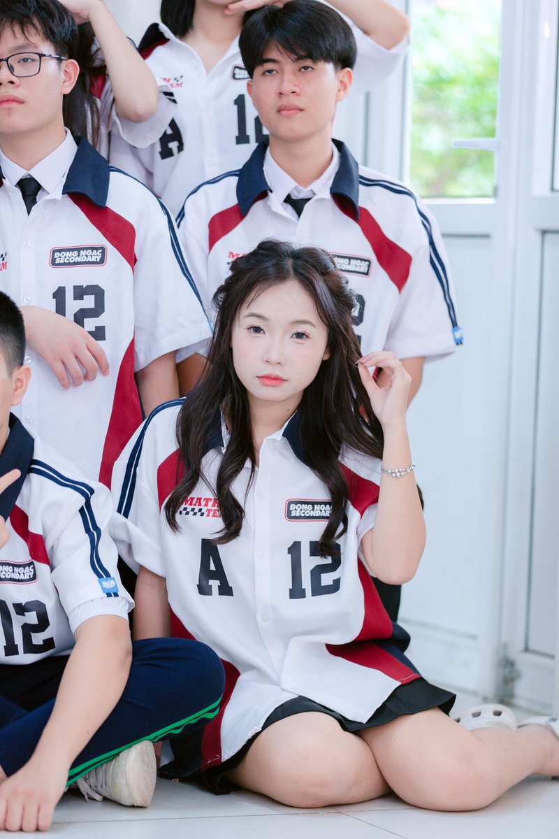 Con đĩ của bạn cũng là con đĩ của tôi tweet media