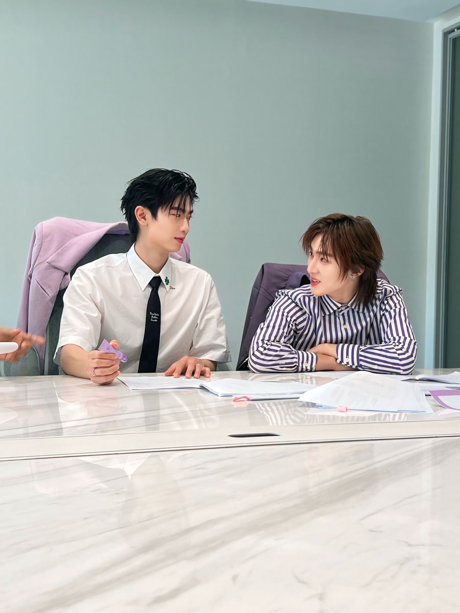 มีงานสายตามาฝากค่ะ👀💜

RIKU X ThomasKong
#RikuOnGlowxThomasKong