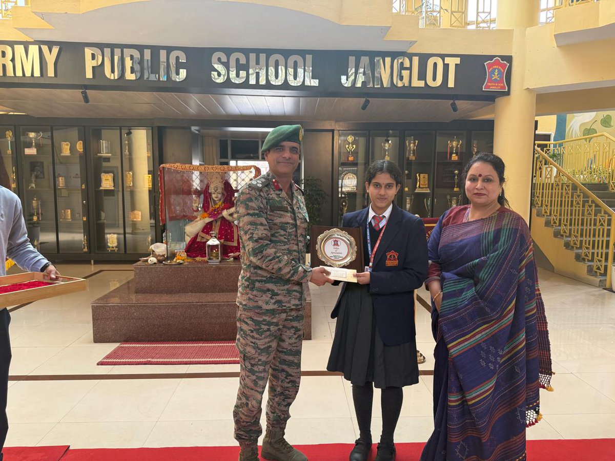 prodefencejammu's tweet image. #NationBuilding

Rising Star Corps felicitated #APSJanglot achiever Ms Chahhat.
The only student from Jammu &amp;amp; Kashmir to represent the UT at #ParikshaPeCharcha 2026 in New Delhi, she had the honour of interacting with Hon’ble PM Shri Narendra Modi - a proud milestone for APS
