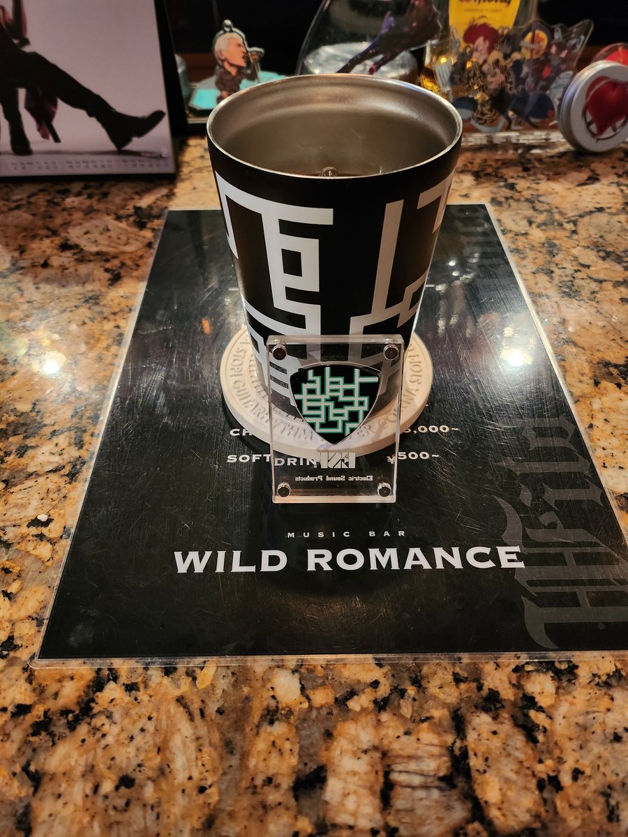 いつものお店に❗😆 結構な頻度で今週は❗😆 #布袋寅泰 #氷室京介