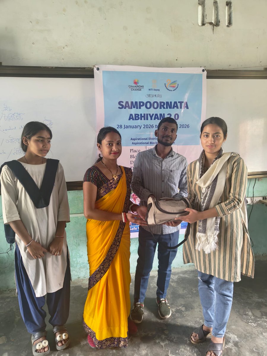 CDCJonai's tweet photo. Hands-on training on Field Testing Kits was held across schools in MSTD Aspirational Block of Jonai under Sampoornata Abhiyan 2.0.FTKs were distributed and awareness sessions on safe drinking water and sanitation were conducted to promote public health.
@NITIAayog @dhemaji_dc https://t.co/h2z6PgGQfu