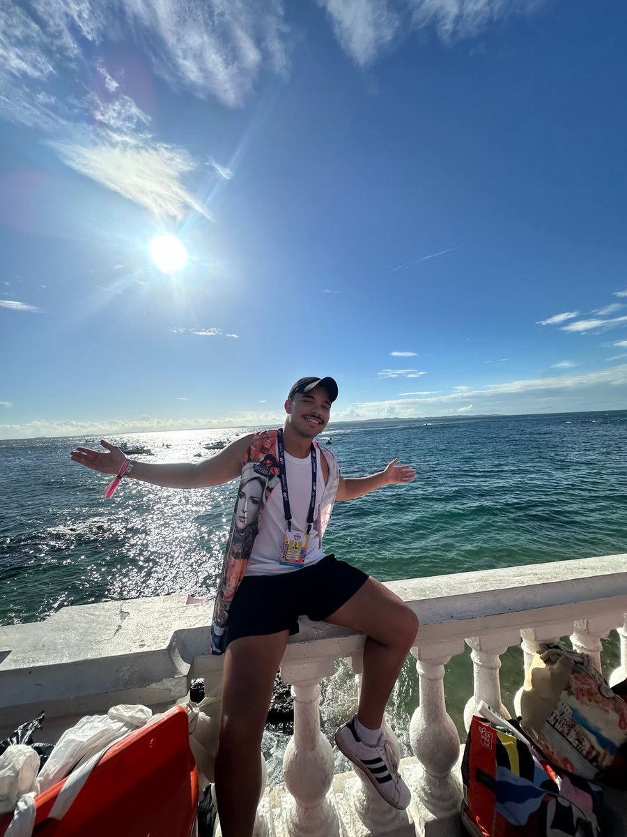 mateus bernardes tweet media