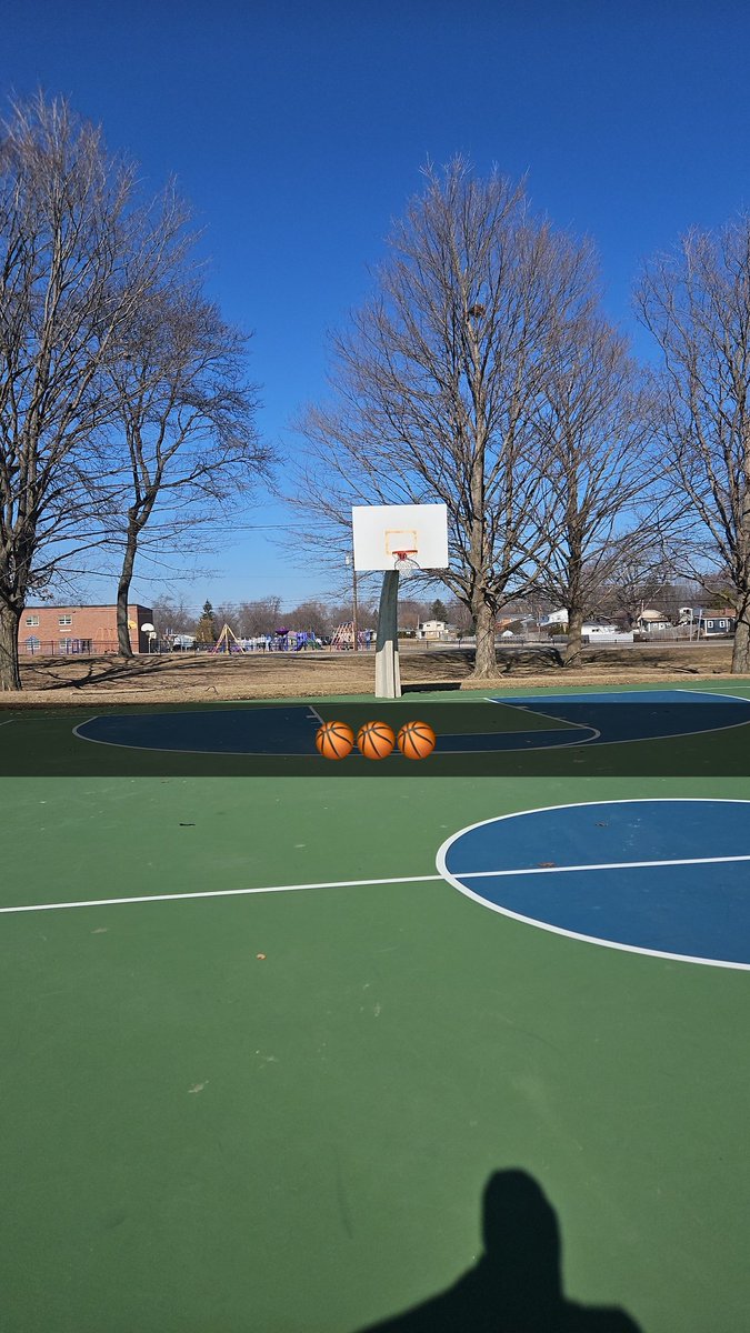 melohoops21's tweet photo. Stay focused 💪🫡

#FYP #fypシ #hardworkanddedication #healthiswealth #GodIsGood #ballislife https://t.co/50lKudt5ER