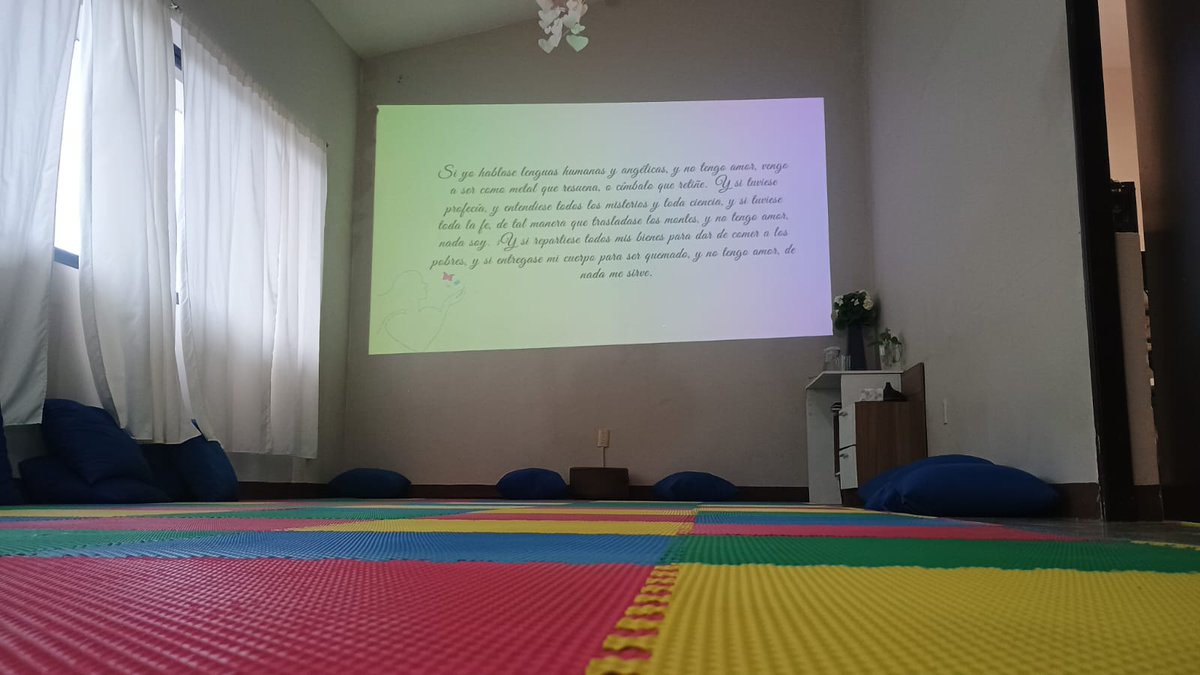 DMSBenymar's tweet photo. A punto de comenzar el taller el buen amor en las relaciones de pareja 

#centrobenymar #amor #taller https://t.co/rsihoMhuZ2