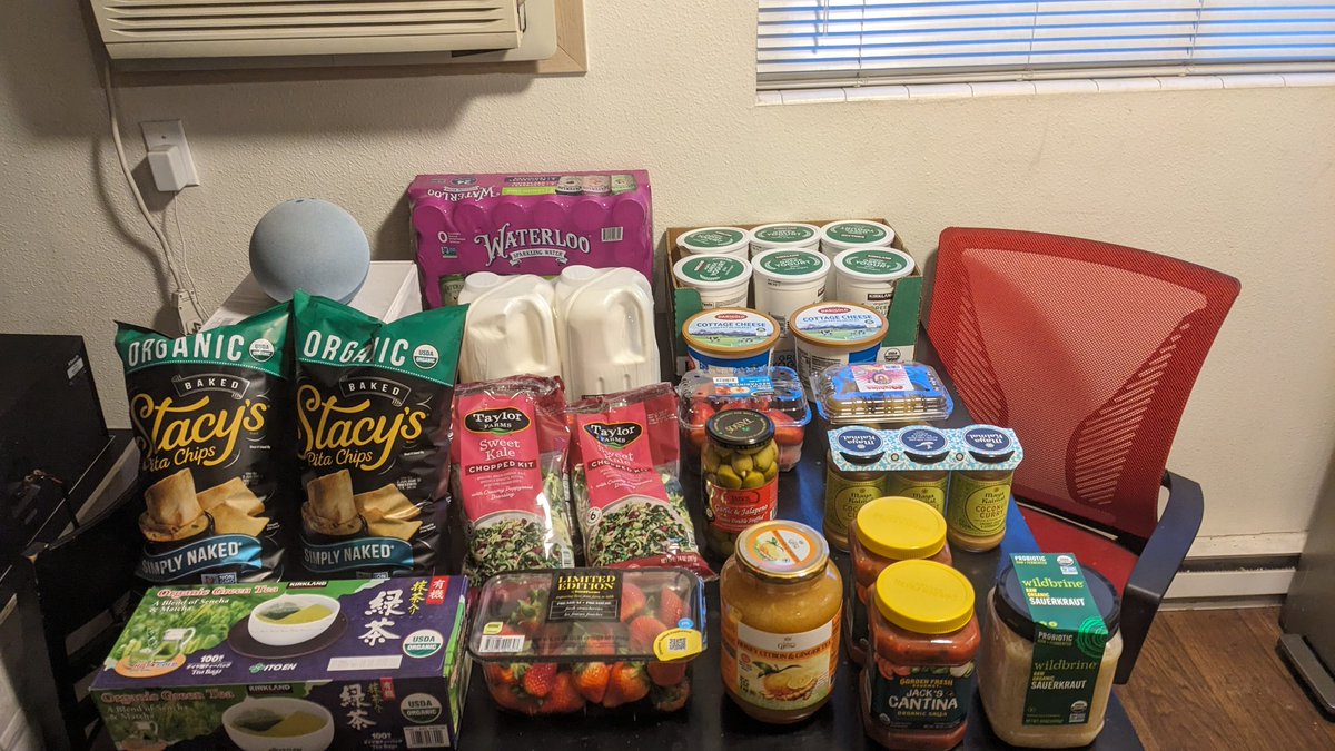 AaronGR1983's tweet photo. Costco Haul https://t.co/rdvRutvD4e