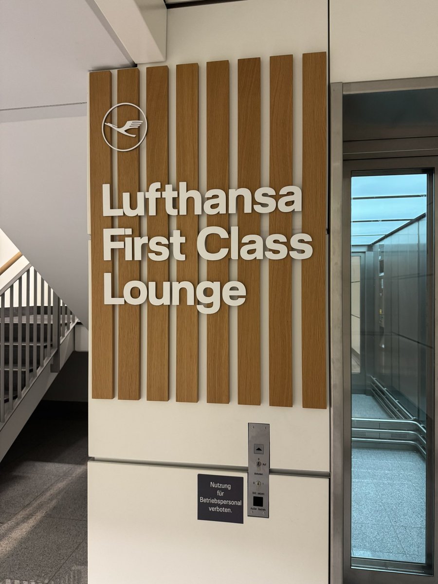 88888Human tweet media