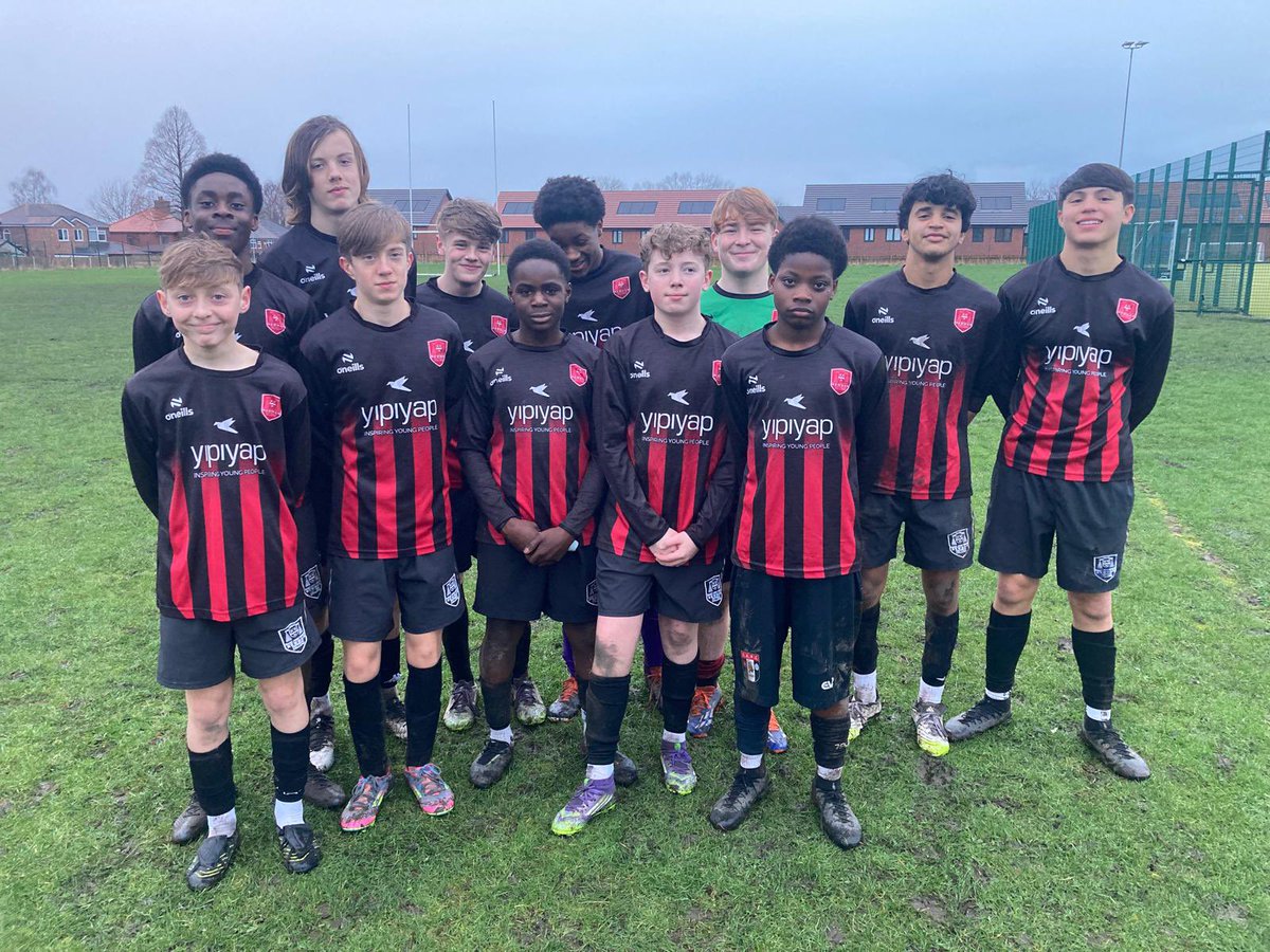 PE_NewmanRC's tweet image. Congratulations to Year 9 on their 5-1 win in the quarter final of the County cup! A great display boys, well done! Good luck in the semi finals! ⚽️#teamnewman @MrsKP_Newman @NewmanRCCollege