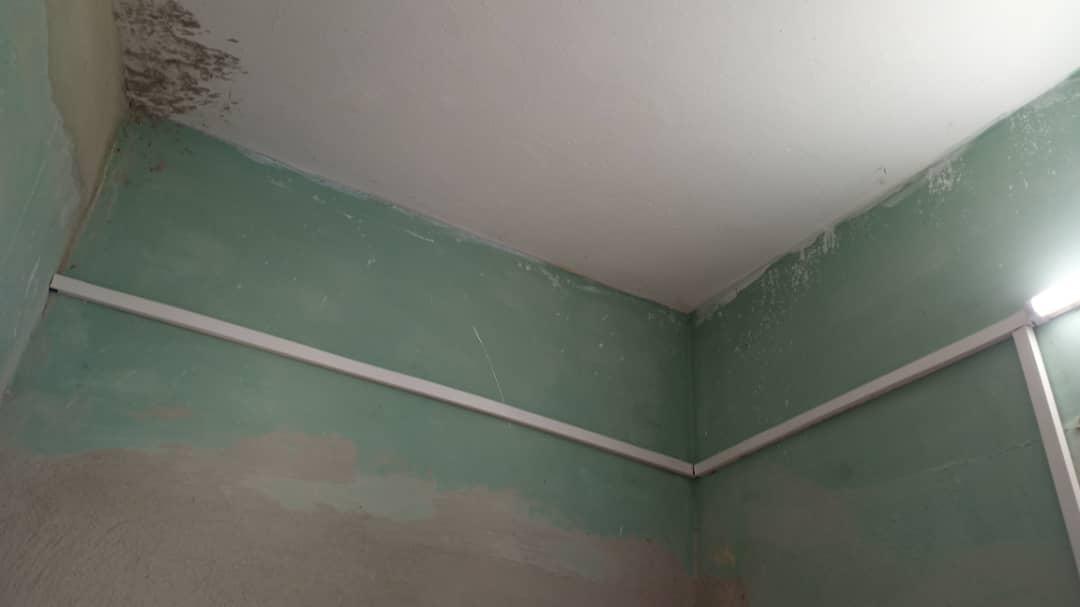 Casa de Abuelos de Punta Brava en el municipio La Lisa ,ya instalado el panel solar agradecidos y contentos nuestros abuelos ,#LaLisaPorLaSalud