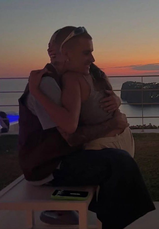 Justin and Hailey Bieber!
