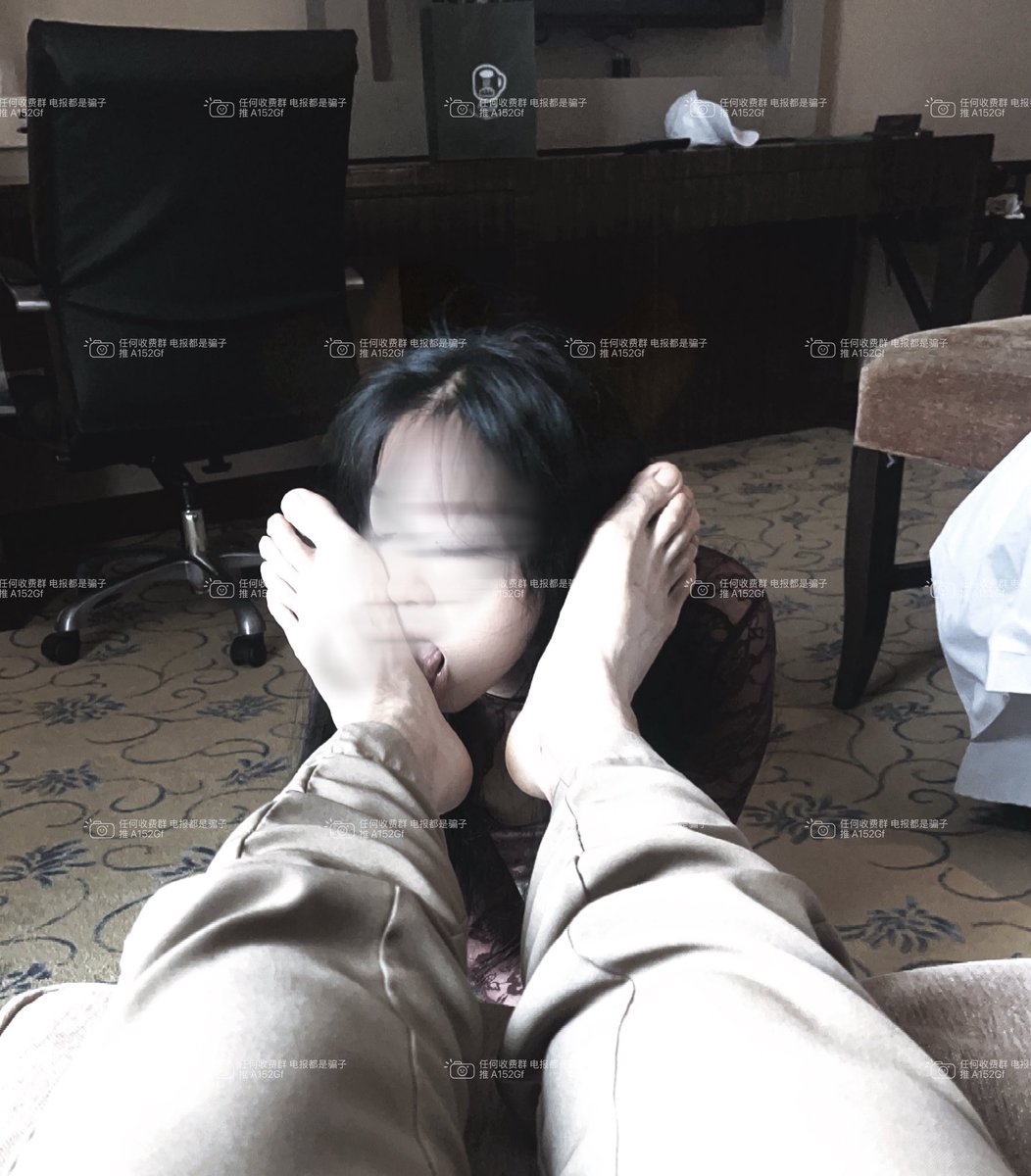 不搞艺术就搞你 tweet media