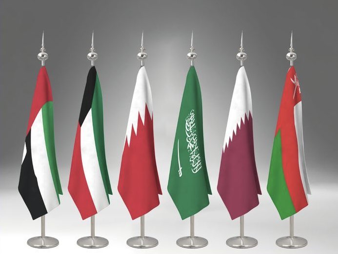 اللهم إحفظ خليجنا "
وقياداتنا وشعوبنا بعينك التي لاتنام "