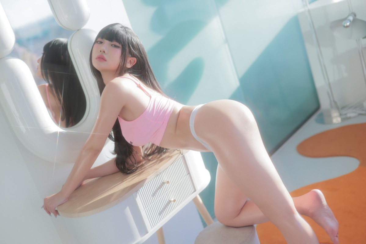 Leeheeexp's tweet photo. Shiny, seductive, unstoppable Donggeuran's Baby Oil pictorial is pure heat! 244 ultra-HD glossy shots you need now
https://t.co/nc0kzbEk7O
#Donggeuran #BabyOil #KoreanModel #KoreanBeauty #Gravure #KoreanGravure #AsianBeauty #KModel #OiledBody #ShinySkin #BodyOil #OilShower https://t.co/jCR7EaSSRk