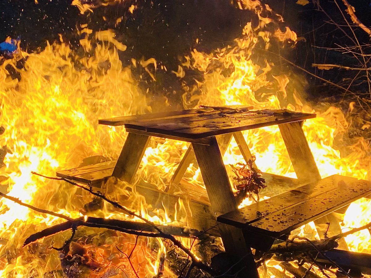 theblindfoldex1's tweet image. Have a seat if you enjoy HOT Indie Music! 🔥
NAS playlists on Spotify, Apple, Tidal, and YT is always free!
Stop Payola! I want my NAS!

New Artist Spotlight is an online community of indie musicians who support each other. Find our main playlists here: linktr.ee/newartistspotl…