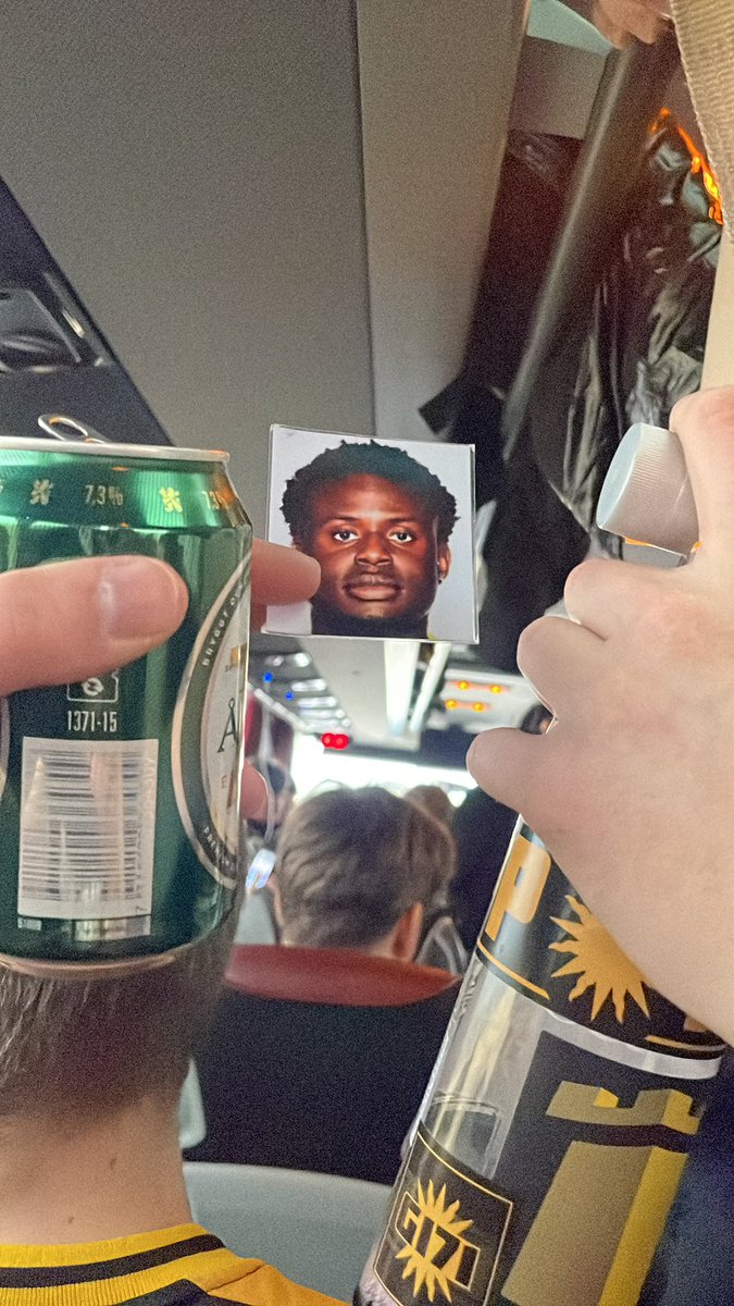 syfilis med stort S tweet media