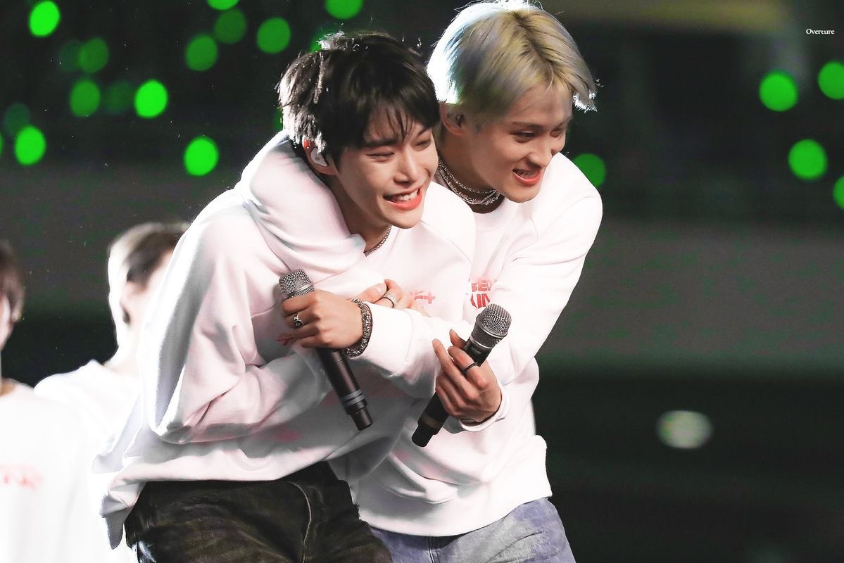 #마음찍은트친과아무것도하지않지만그저서로를뮤트하지않았음을확인하며3월도행복하시길바라기

3월에도 변함없이…♡