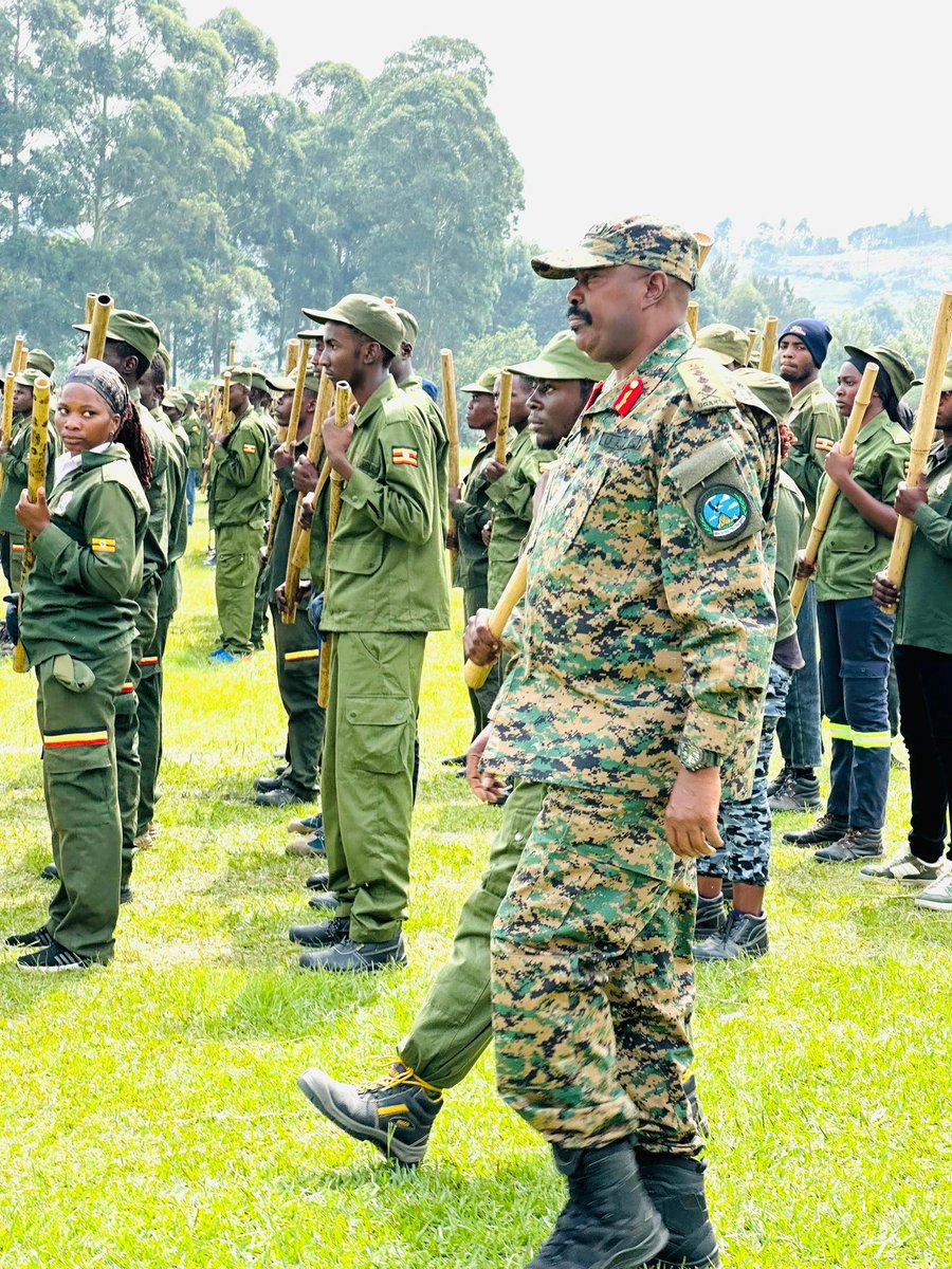HelenSeku's tweet photo. Crossing to @utckichwamba in Kabarole District, Chief Guest Lt. Gen. Kayanja Muhanga, @MODVA_UPDF Commander Land Forces, urged patriots to prioritize environmental conservation in their localities, citing the degradation of Kibale Forest due to deforestation. 

He encouraged them to demonstrate love and sacrifice for their country, emphasizing its uniqueness. Gen. Muhanga also reaffirmed his commitment to maintaining peace and stability in Uganda as a member of the forces.
@AndrewMwenda @FrankGashumba