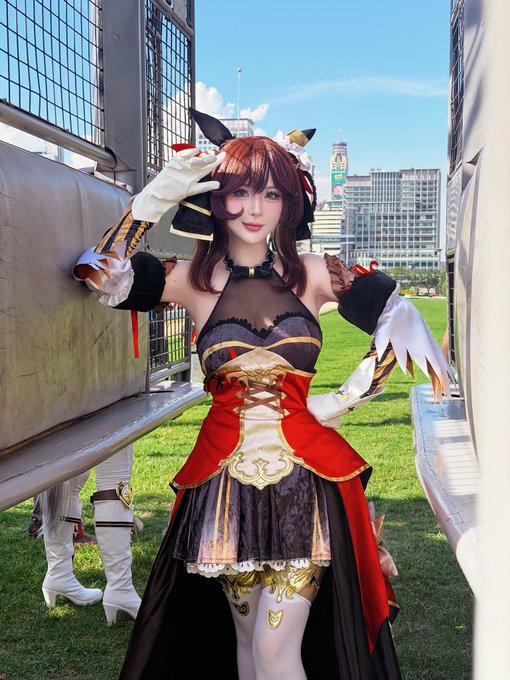 Twitterのコスプレ画像3