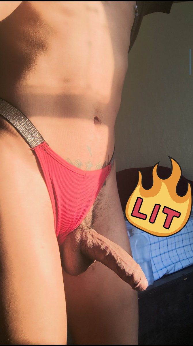 Amo el solecito de las mañanas en mi piel  🧡

#transgirl #femboy #mujertrans #sissy #girldick #ass #chavatrans