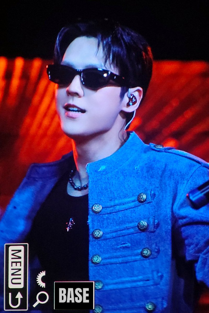 𝗕𝗔𝗦𝗘 tweet media