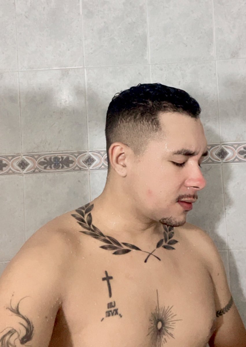 El Chino tweet media