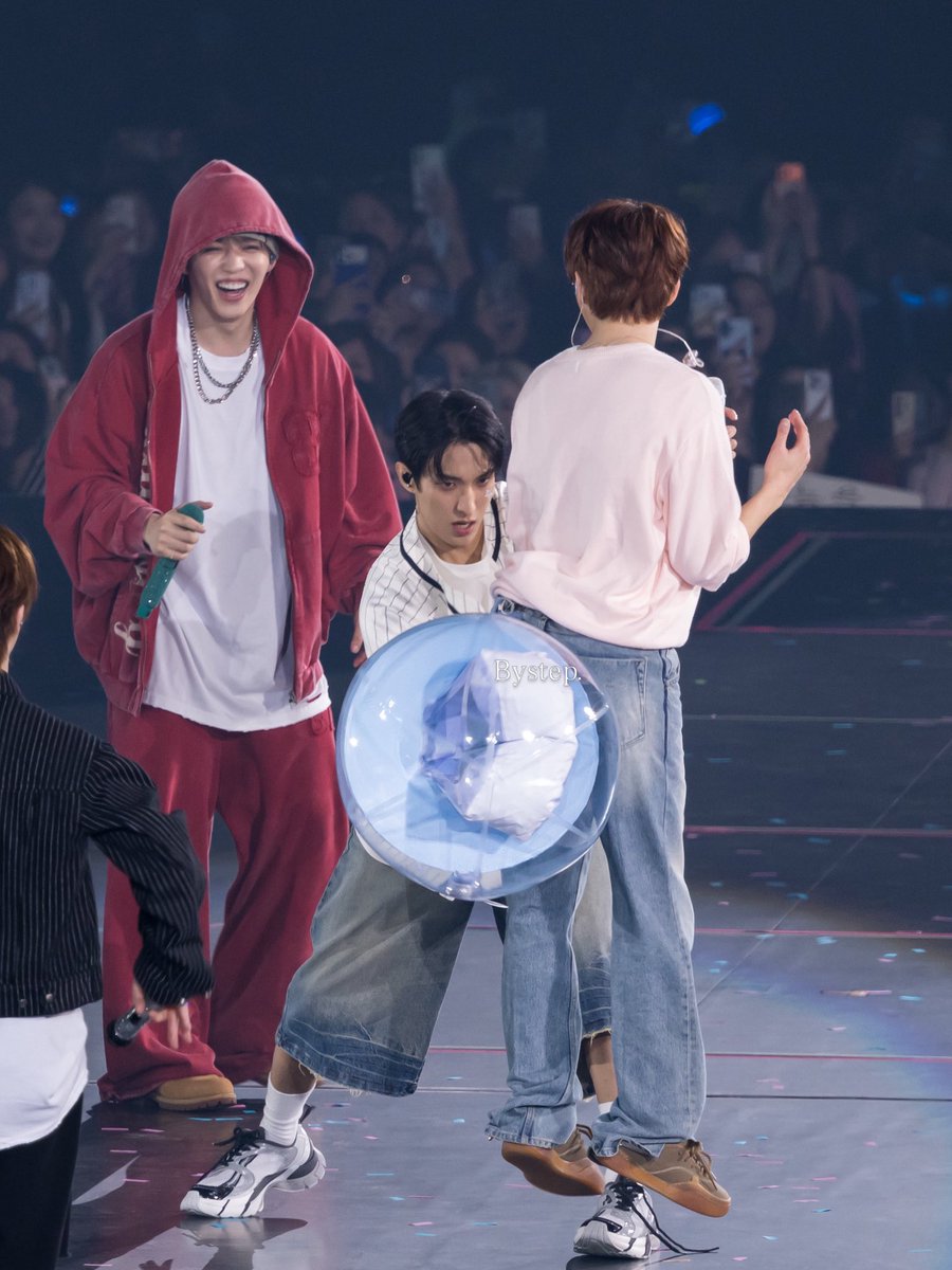 스테파니 'ㅅ'♡ tweet media