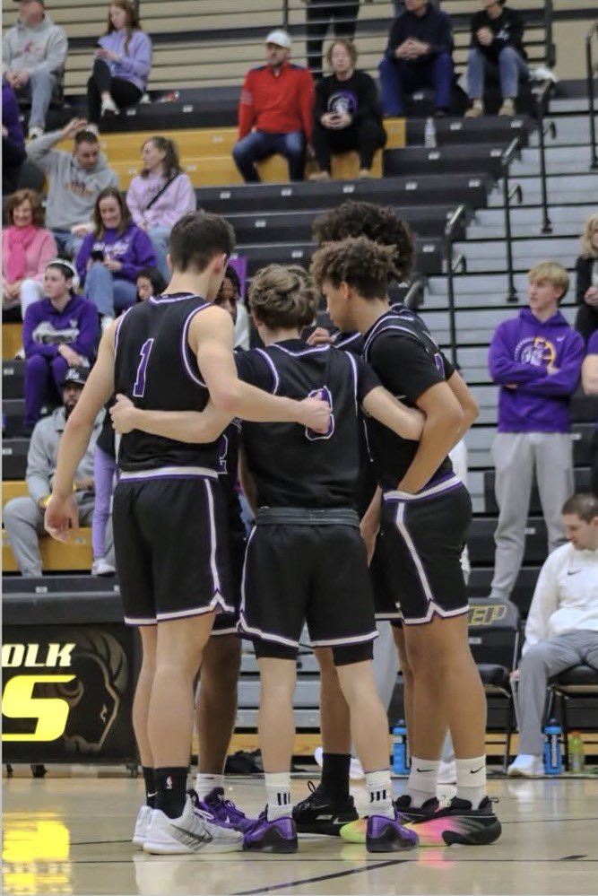 waukeehoops's tweet photo. TUESDAY NIGHT! We host Council Bluffs Lincoln for a spot at the state tournament! Tickets available now. Come out and support your Warriors.

📅 March 3, 2026
🕖 7:00 PM
🏟️ Waukee High School FieldHouse
🎟️ https://t.co/IbhvKxjeqU

#GoWarriors https://t.co/NB8V62Rhes