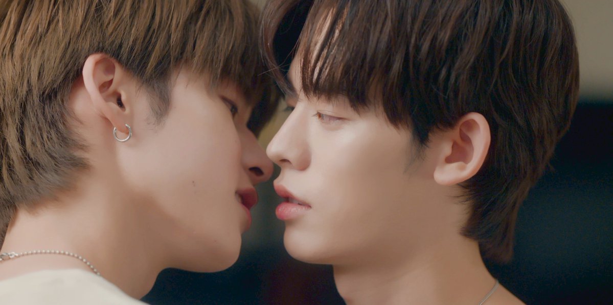 “ให้ด้วงช่วยอาบมั้ยคะ” + 1000

“มาดิ” + 673487452

“ยังจีบไม่ติดเลย… จะตายแล้วเหรอคะ” + 90837264016

“งั้นต้องรีบจีบให้ติดละ” + 848248361947649

DUANG WITH YOU EP5
#ด้วงกับเธอEP5