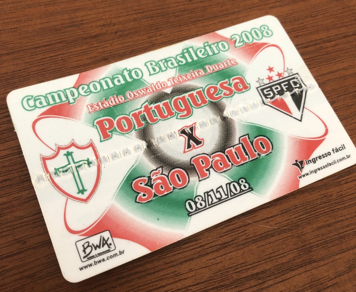 Vai ser uma nostalgia incrível voltar ao Canindé. Em 2008, eu estive com a galera do colégio e foi uma das melhores recordações do minha adolescência. E o São Paulo ganhou de 3x2. 

E que saudade do ingresso físico!