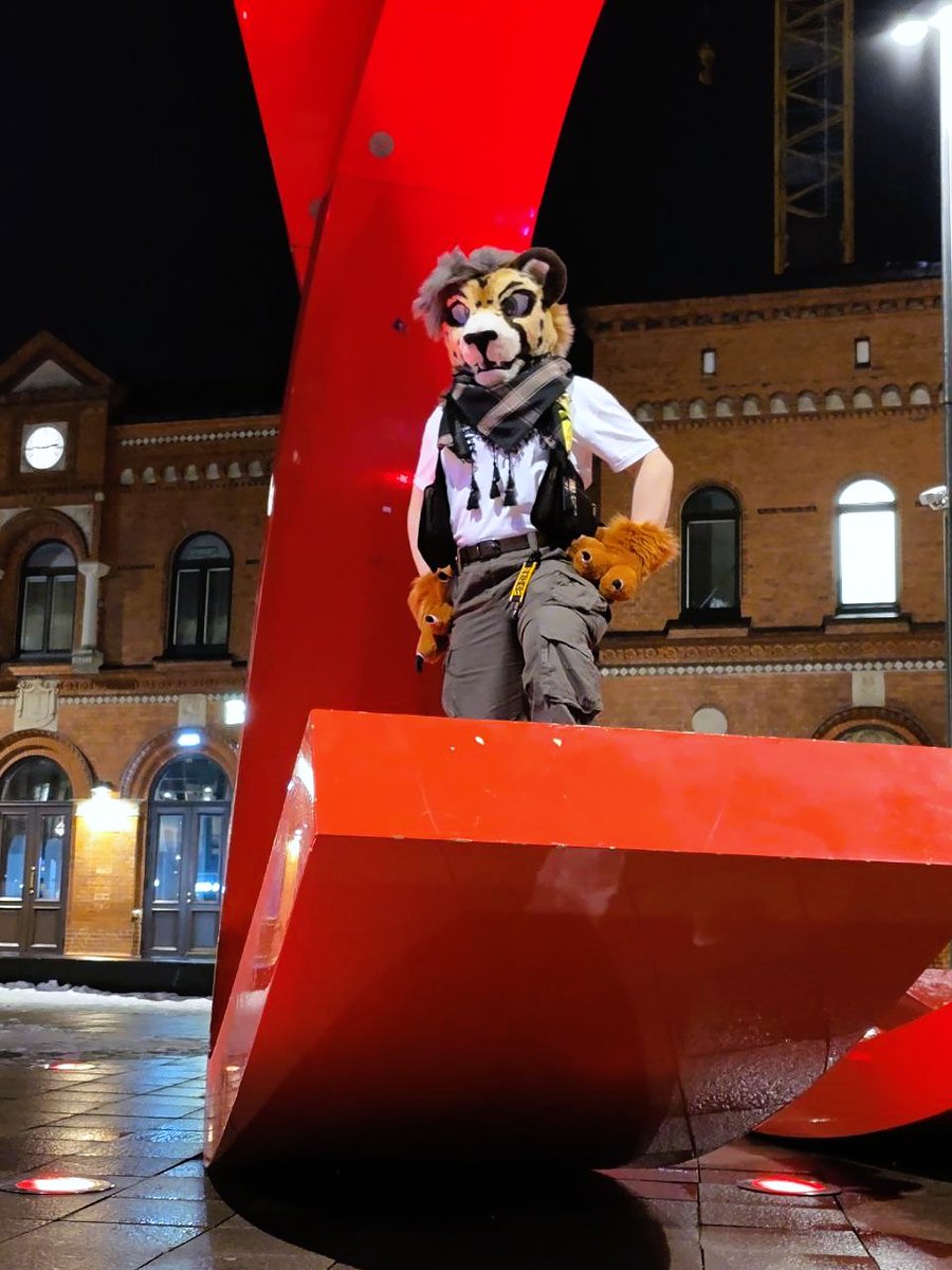 Melachee tweet media