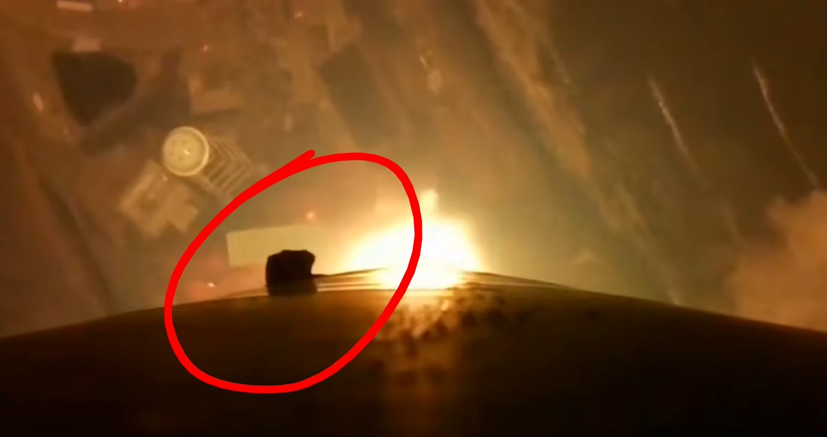 WKDPower's tweet photo. @NASASpaceflight Did something come off the rocket during launch? Whatever this is, it disintegrated, then the camera cut away and never went back to that angle 🤔 https://t.co/AIL2LOdCQG
