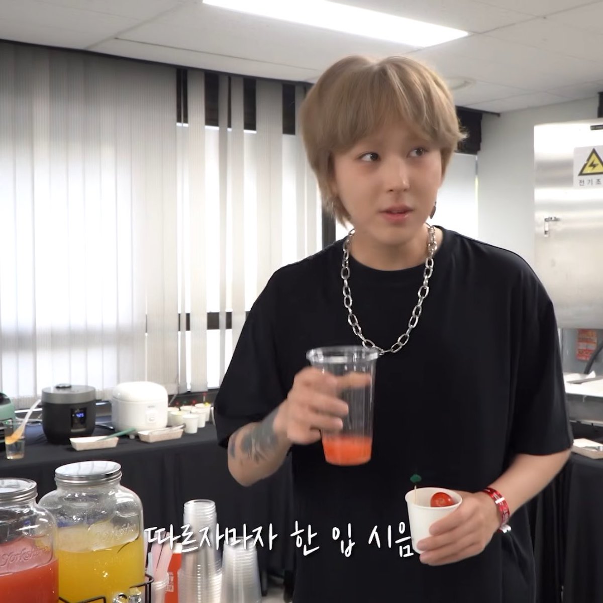 햄톨이 tweet media