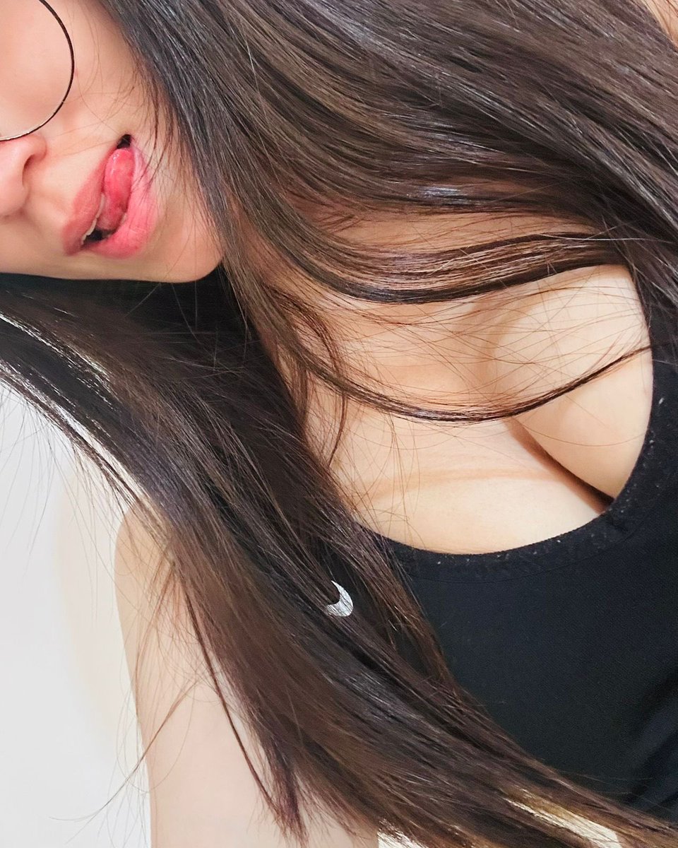 Ashley Qro tweet media